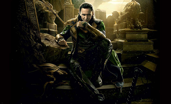 Thom Hiddleston vestido de Loki